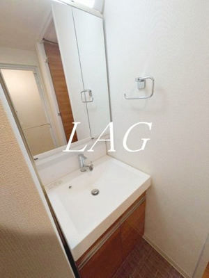 【洗面所】 | アイルイムーブル日本橋 | 洗面台です。