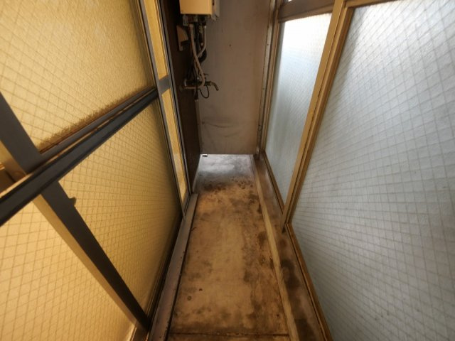 大阪市東成区中道４丁目の賃貸マンションのバルコニー