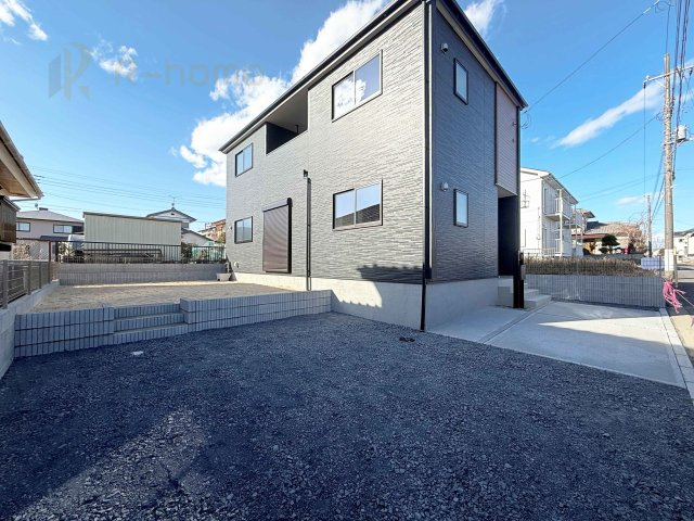 小美玉市羽鳥第2　新築戸建て　1号棟の駐車場|カースペースは2台お停めいただけます♪