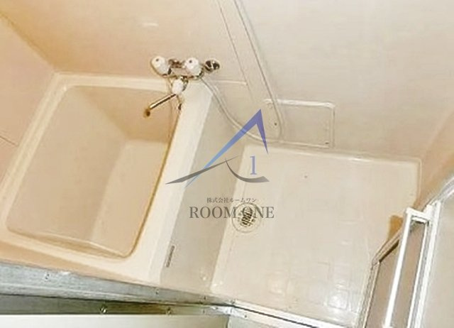 フィールド・イン千川の浴室|お風呂です。