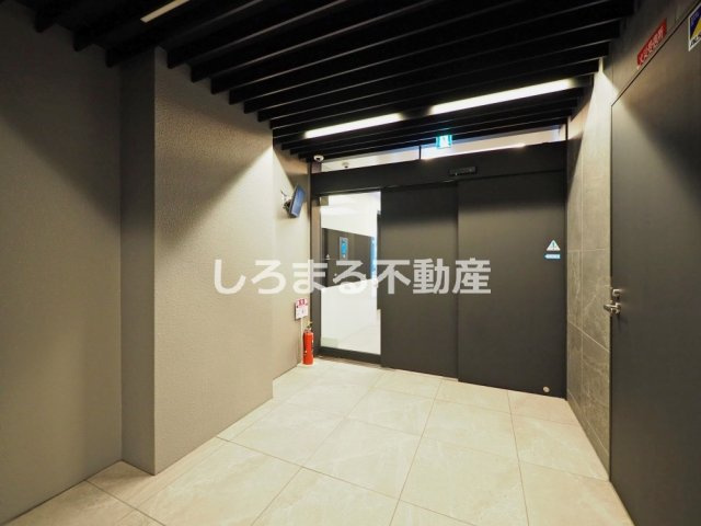 ALZA北堀江のロビー