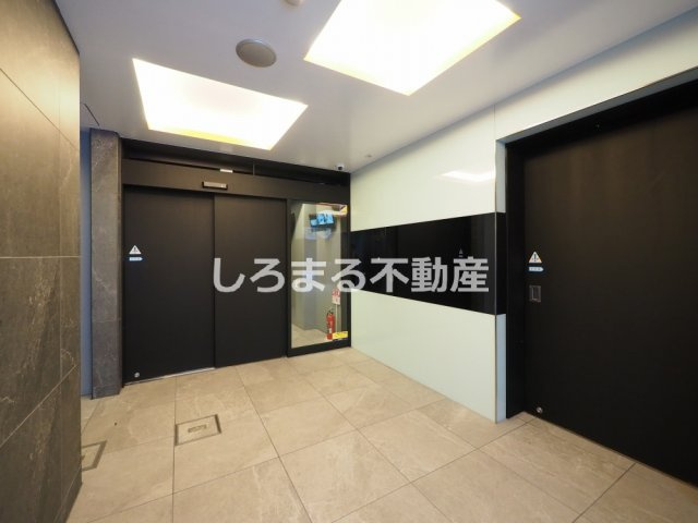 ALZA北堀江のロビー