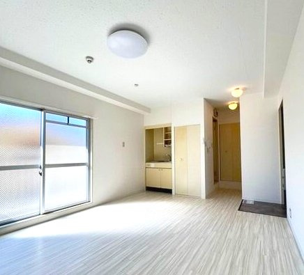 サンヒルズ和泉の居間・リビング|居間です