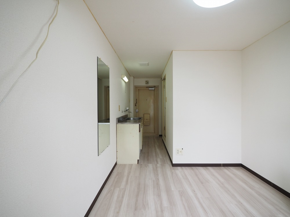 大阪市城東区関目２丁目の賃貸マンションの内装