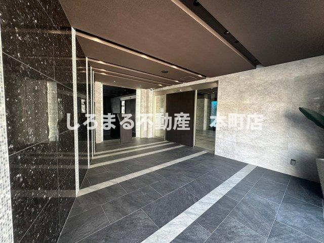 MELDIA CREST TAPP NAMBA-WESTのエントランス