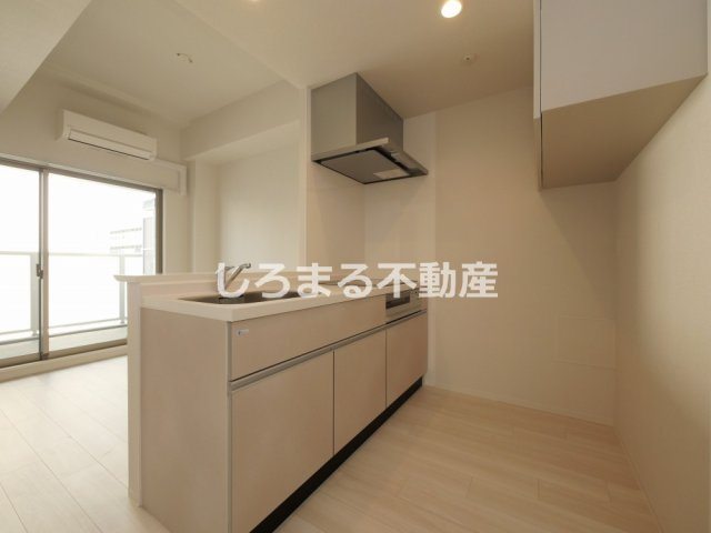 コンフォリア・リヴ大阪本町のキッチン