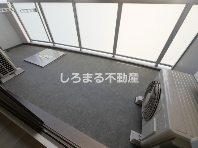 コンフォリア・リヴ大阪本町のバルコニー