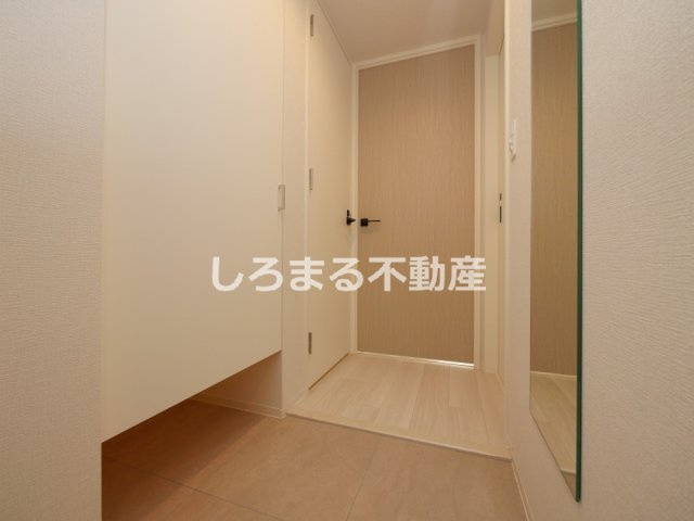 コンフォリア・リヴ大阪本町の玄関