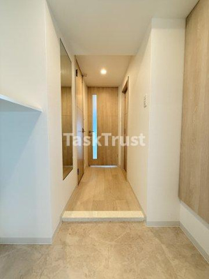 【玄関】 | メゾンレクト | ※反転タイプになります