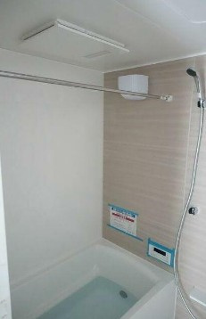 【浴室】 | MOCXION杉並下井草 | 追い焚き機能、浴室乾燥機付きバス。