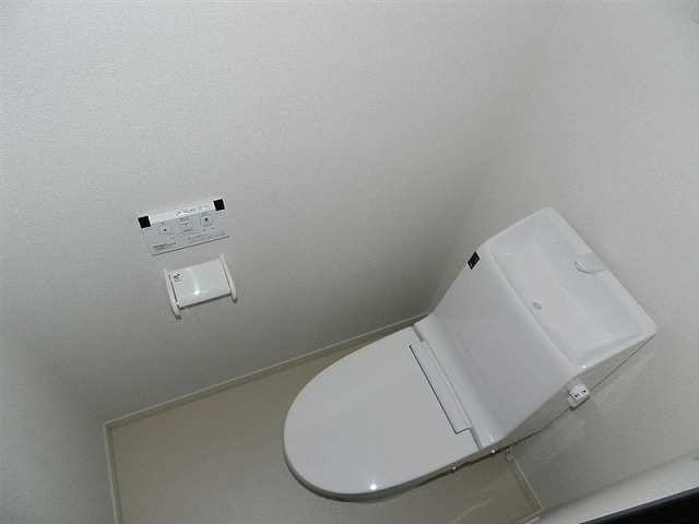 シャンブレット中島のトイレ