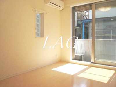 【居間・リビング】 | エクセレント東大島 | 洋室のお部屋です。