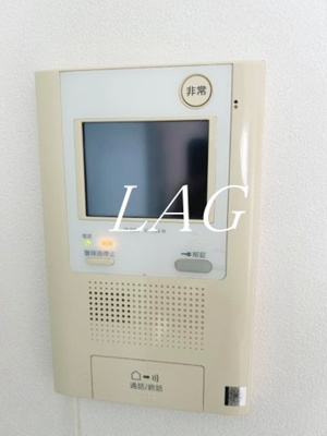 【セキュリティ】 | グラントレゾール浅草 | モニター付きインターホンです。
