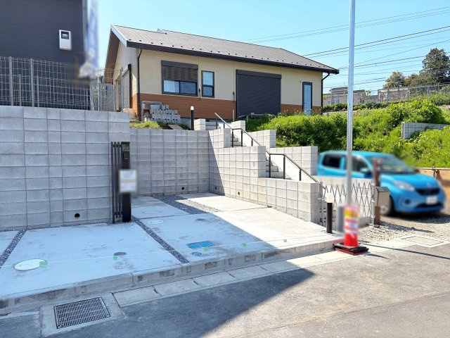 我孫子市台田4期　新築戸建て　1号棟の駐車場|カースペースは2台お停めいただけます♪