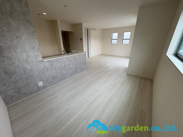 茅ヶ崎市萩園第2　新築戸建　全3棟1号棟の居間・リビング