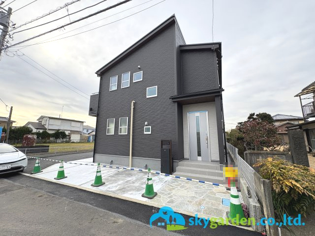 茅ヶ崎市萩園第2　新築戸建　全3棟1号棟の前面道路含む現地写真|外はこのようになっています