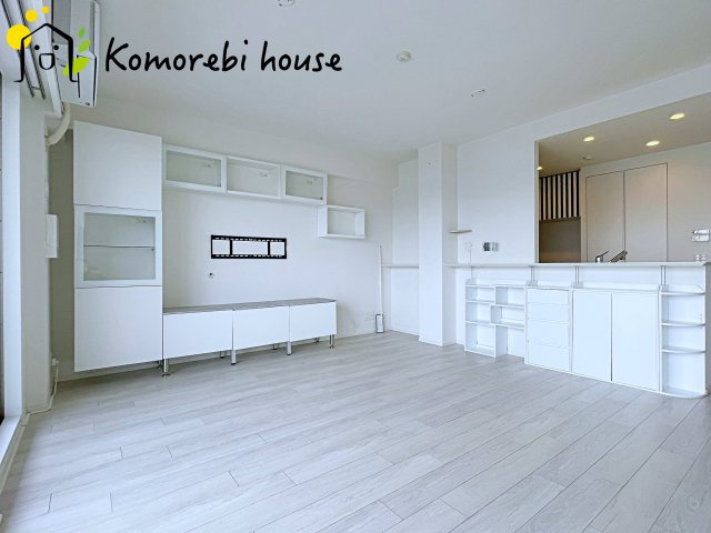 デュオヒルズ西大宮ザ・グランテラスの居間・リビング|26.2.6撮影済み