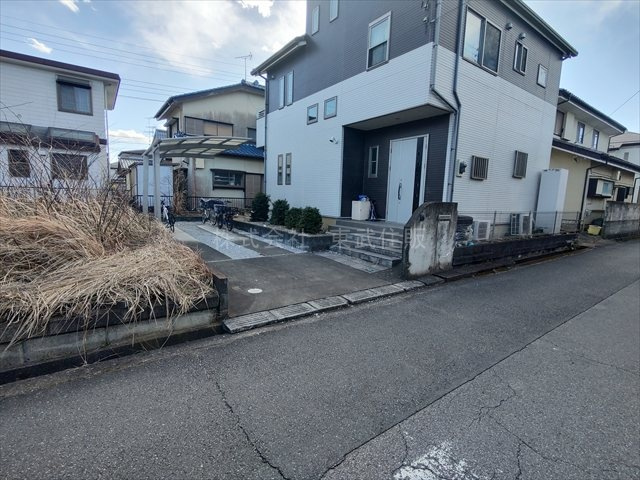 【前面道路含む現地写真】の画像