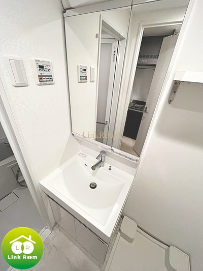 ミライヤリョウゴクモリシタの洗面所