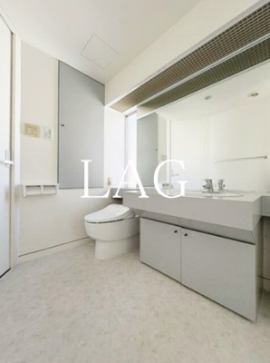 【洗面所】 | 石橋ビルディング | 洗面台です。