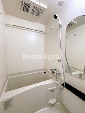 ディアレイシャス名古屋太閤通の浴室