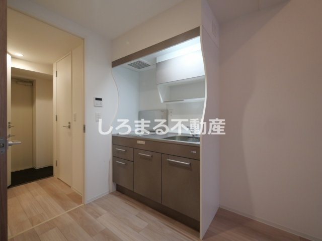 セレニテ南堀江エクラのキッチン