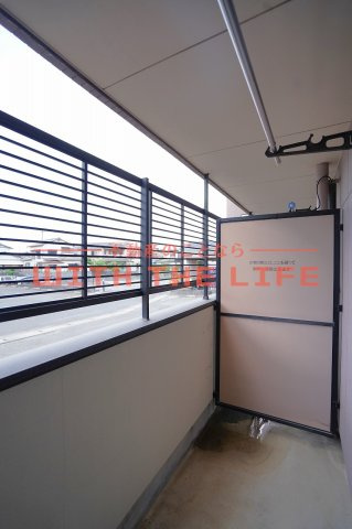 グリーン花水木II【キャッシュバック対象物件】のバルコニー|バルコニーがあります