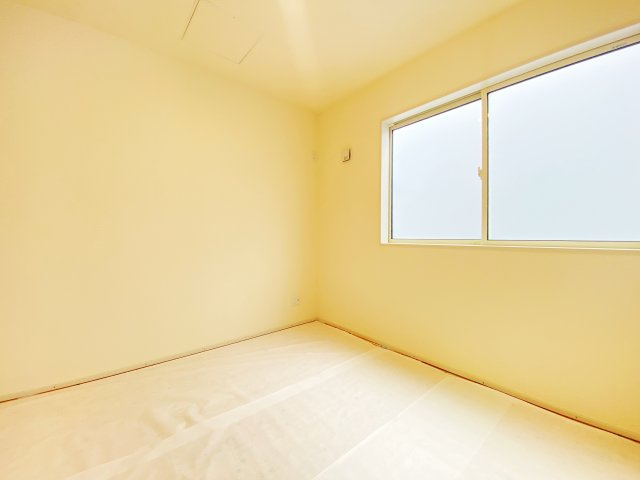 『八王子市新築戸建て』八王子市寺田町13-23【仲介手数料無料】　２期の洋室|～仲介手数料無料☆八王子ひなた不動産～八王子市寺田町　新築戸建て