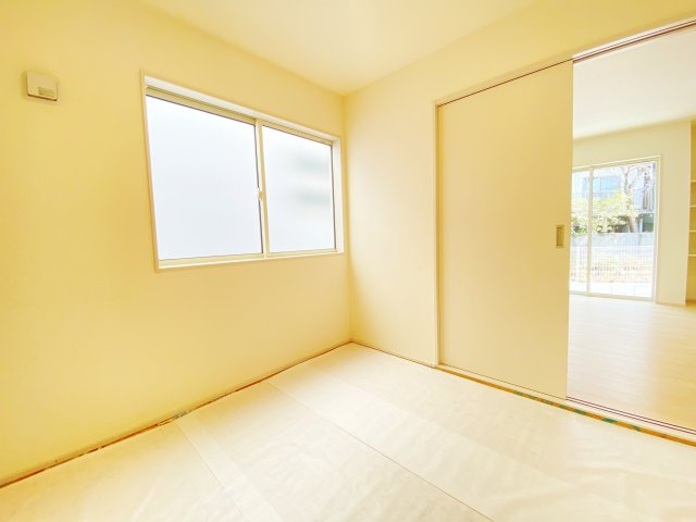 『八王子市新築戸建て』八王子市寺田町13-23【仲介手数料無料】　２期の洋室|～仲介手数料無料☆八王子ひなた不動産～八王子市寺田町　新築戸建て