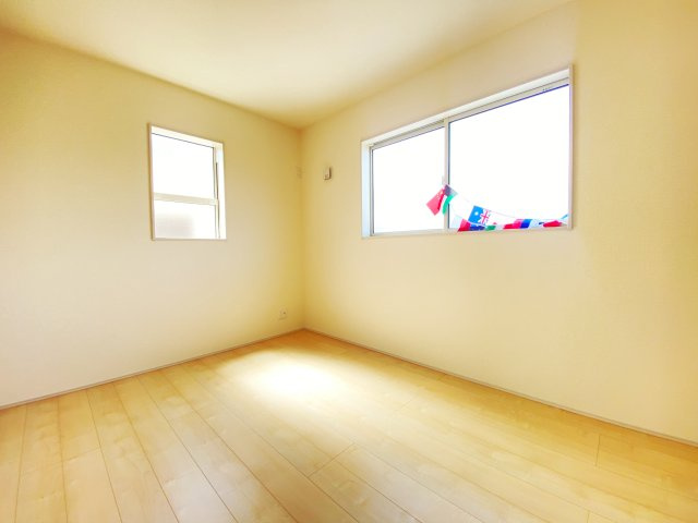 『八王子市新築戸建て』八王子市寺田町13-23【仲介手数料無料】　２期の洋室|～仲介手数料無料☆八王子ひなた不動産～八王子市寺田町　新築戸建て