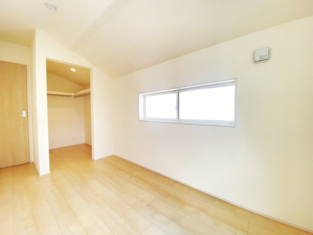 『八王子市新築戸建て』八王子市寺田町13-23【仲介手数料無料】　２期の洋室|～仲介手数料無料☆八王子ひなた不動産～八王子市寺田町　新築戸建て