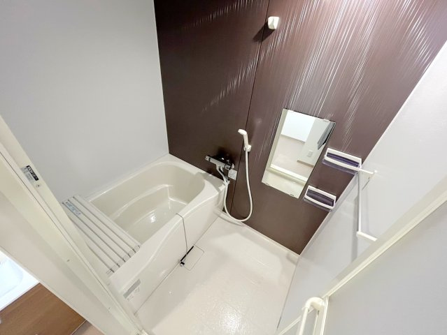 広島市安芸区矢野南５丁目のアパートの浴室