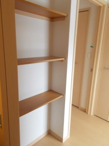 ブリーズ・ハウスのその他