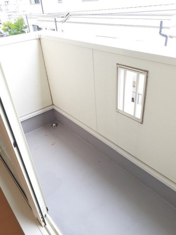 【バルコニー】