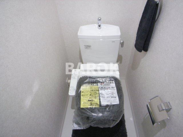 福岡市中央区大宮１丁目の賃貸マンションのトイレ