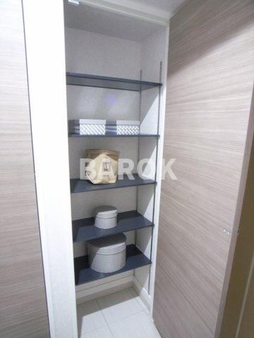 福岡市中央区大宮１丁目の賃貸マンションの玄関