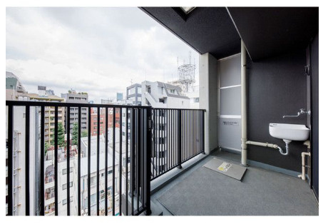 セントラルプレイス新宿御苑前のバルコニー|セントラルプレイス新宿御苑前