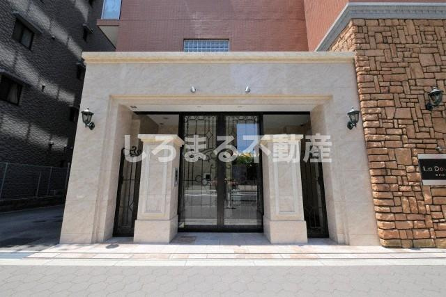 LaDouceur天満のエントランス