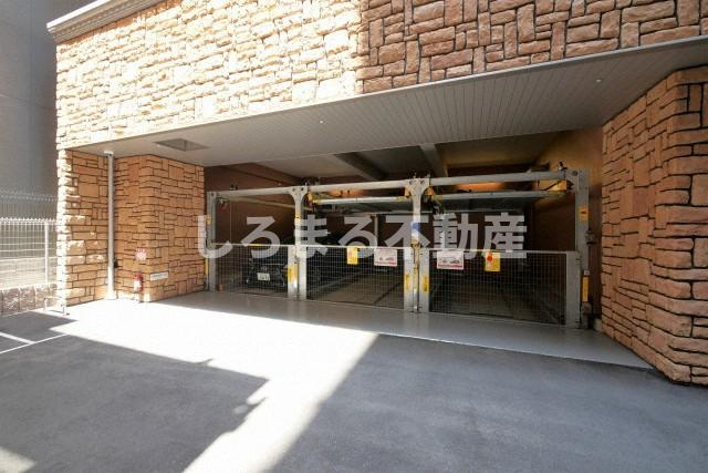 LaDouceur天満の駐車場