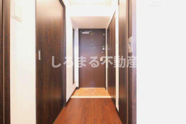 LaDouceur天満の玄関