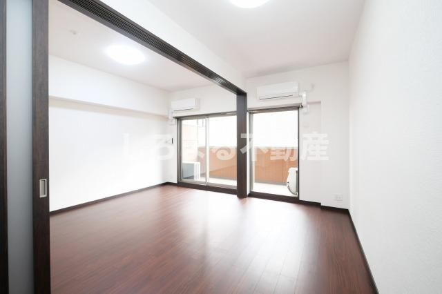 LaDouceur天満の洋室