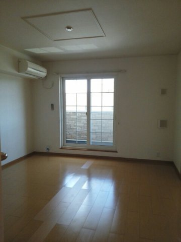 サニー　フォレストＡの居間・リビング