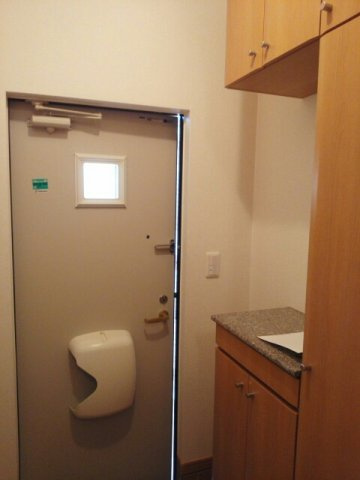 サニー　フォレストＡの玄関