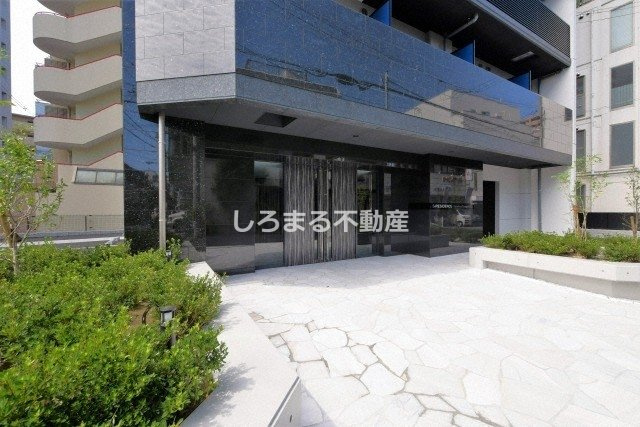S-RESIDENCE福島玉川Unoのエントランス