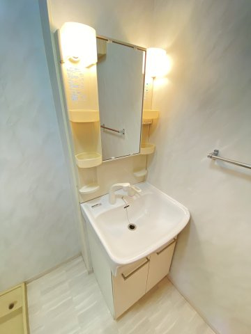 【独立洗面台】