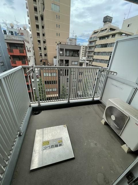 ロワール浅草花川戸のバルコニー