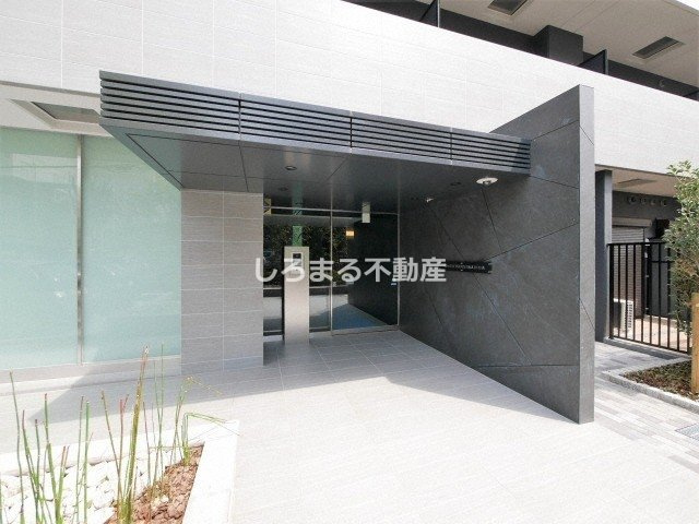 ジオエント福島野田のエントランス