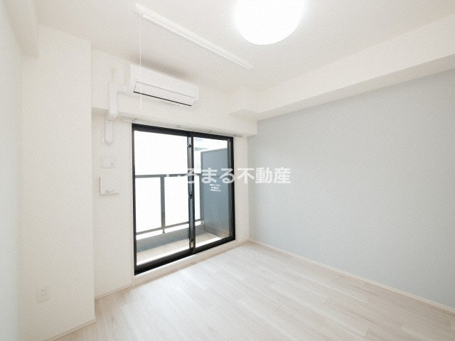 ジオエント福島野田の居間・リビング