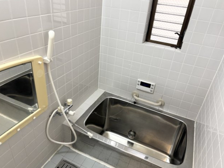 住吉宮町5丁目貸家の浴室