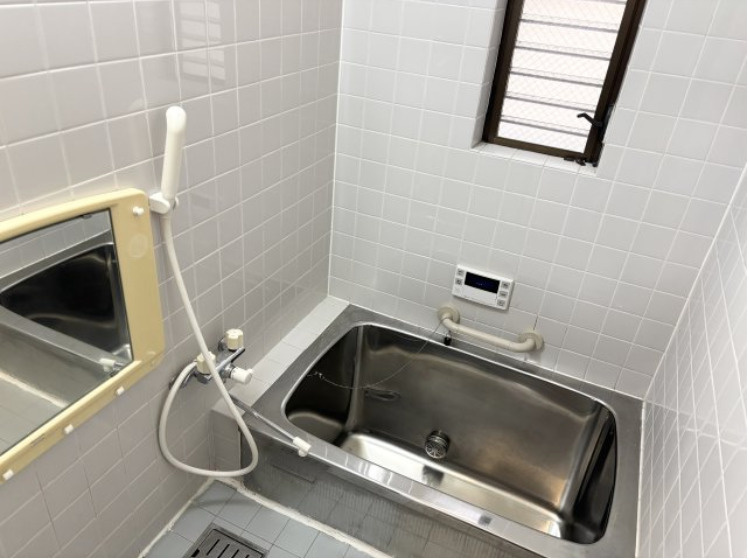 住吉宮町5丁目貸家の浴室